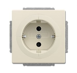 Busch-Jäger Objektsteckdose 16A 20EUAB-82