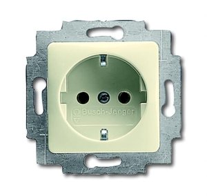 Busch-Jäger 20 EUCQ-212 Busch-Duro 2000® SI, SCHUKO® Steckdosen, Steckdose, 50 x 50 mm, weiß, weiß (2011-0-2720)