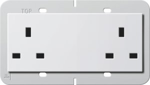 GIRA Doppel Steckd BS 13A  278203