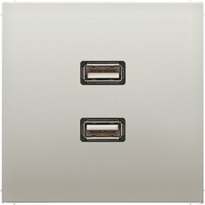 Jung Multimediaanschlusssystem MAES1153